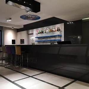 ホテル フローリス アルルカン グランプラス