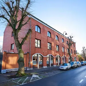 Generation Europe Youth Hostel